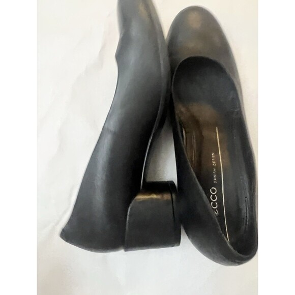 ECCO Dress Classic 35 Pumps Womens Sz 38 7.5 Black Leather Round Toe Block Heel - Picture 5 of 9